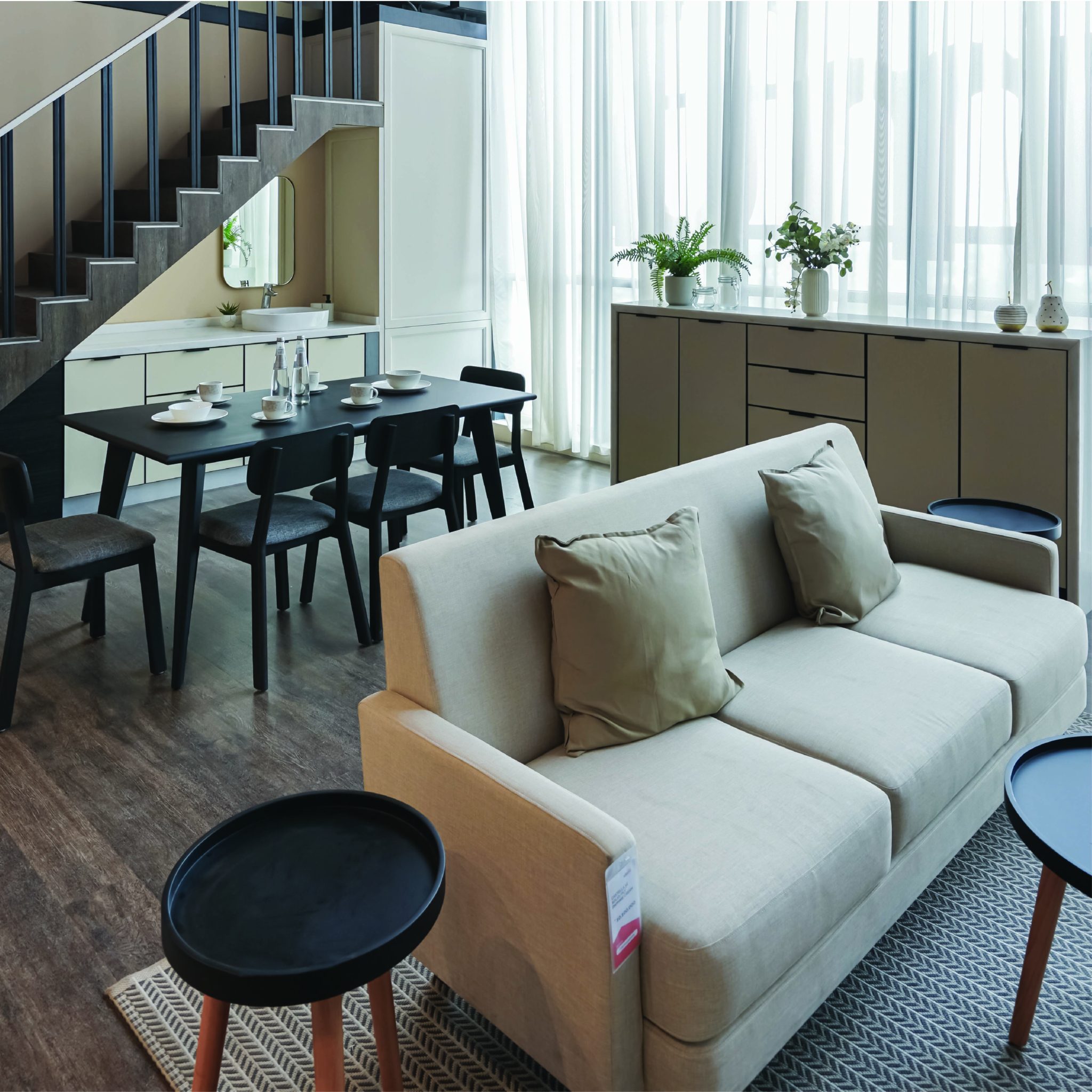 Panduan Memilih Sofa yang Tepat untuk Rumah Anda - MyDecor